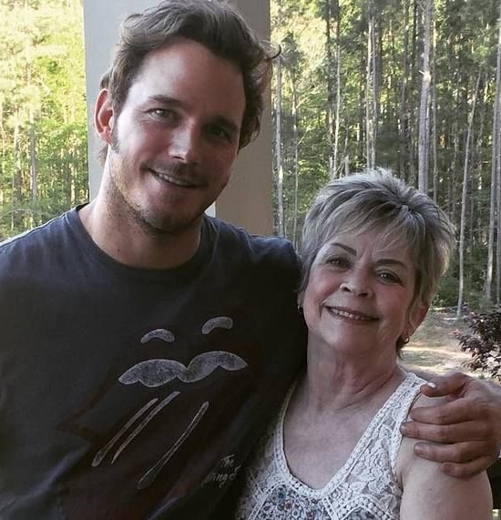 chris pratt mother