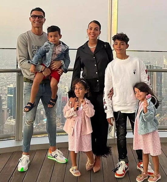 cristiano ronaldo biography family