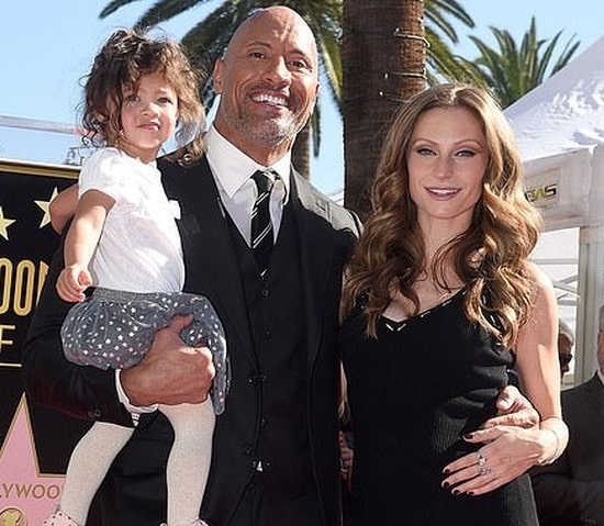 dwayne johnson family