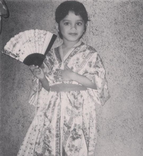 freida pinto childhood pic