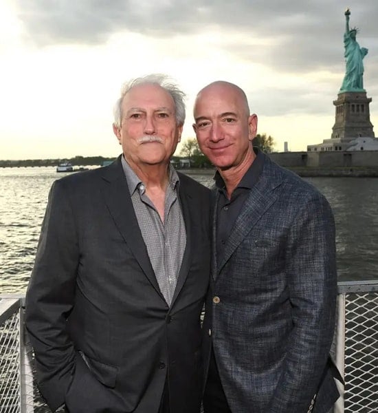 jeff bezos father