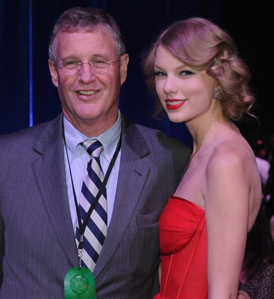 taylor swift father
