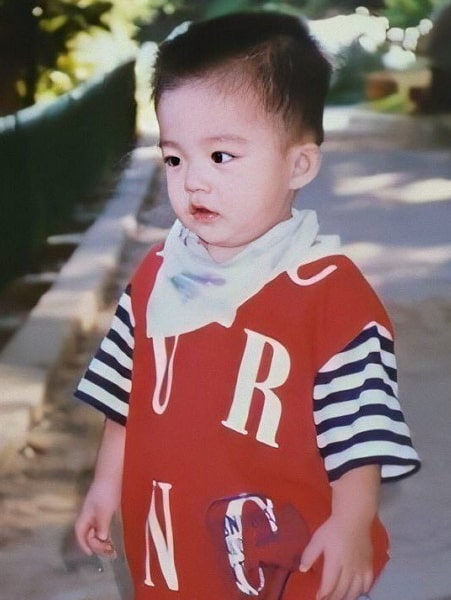 choi seungcheol childhood pic