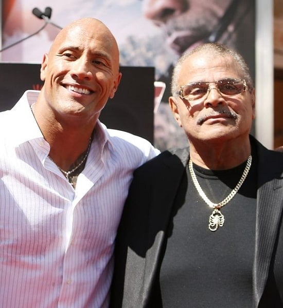 dwayne johnson father