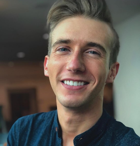 dylan hollis