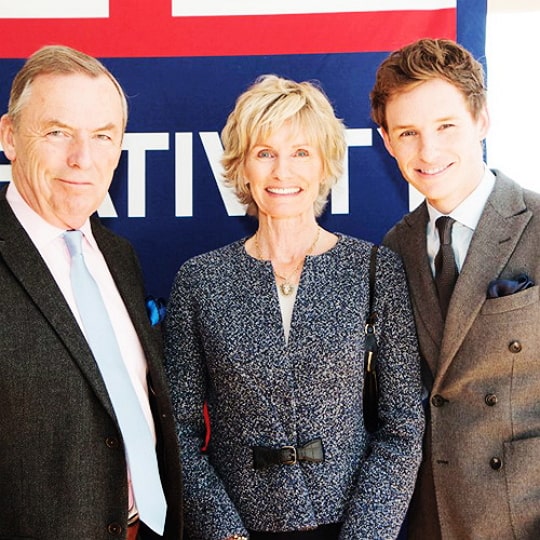 eddie redmayne parents