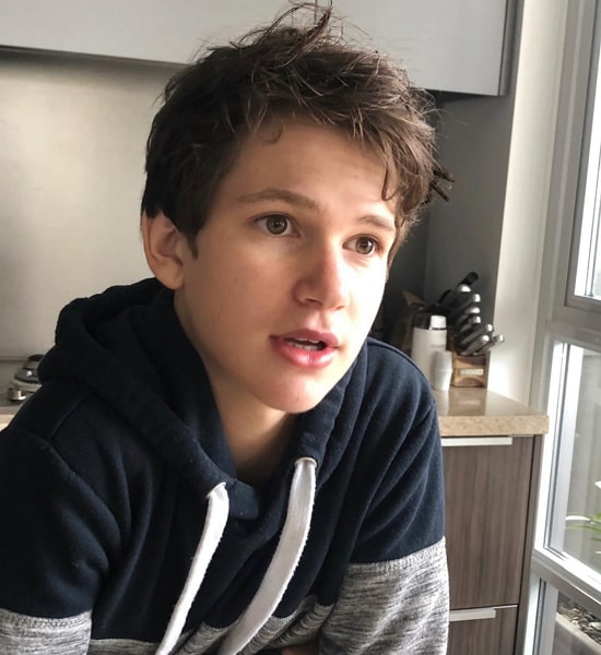 gabriel bateman