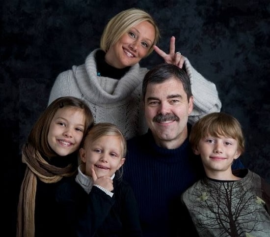 grace vanderwaal family