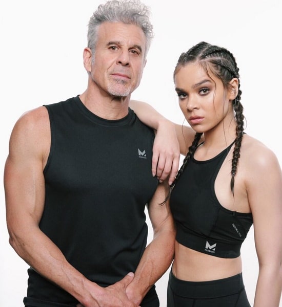 hailee steinfeld father