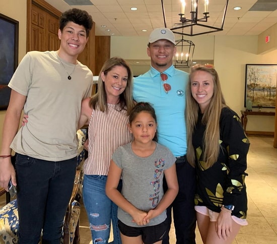 jackson mahomes family