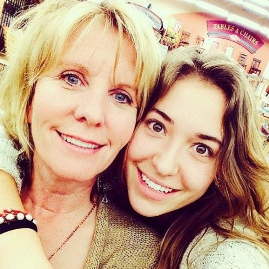 lauren daigle mother