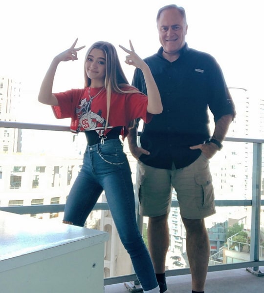 lizzy greene father