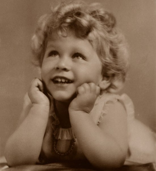 queen elizabeth ii childhood pic