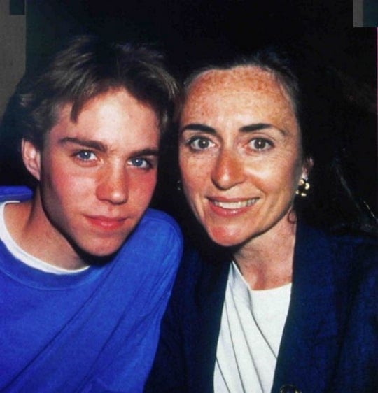 jonathan brandis mother