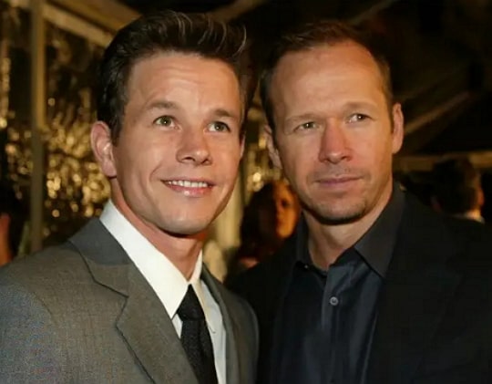mark wahlberg brother