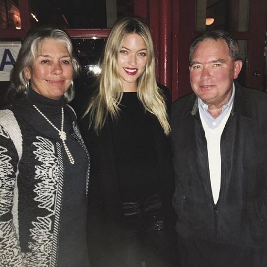 martha hunt parents