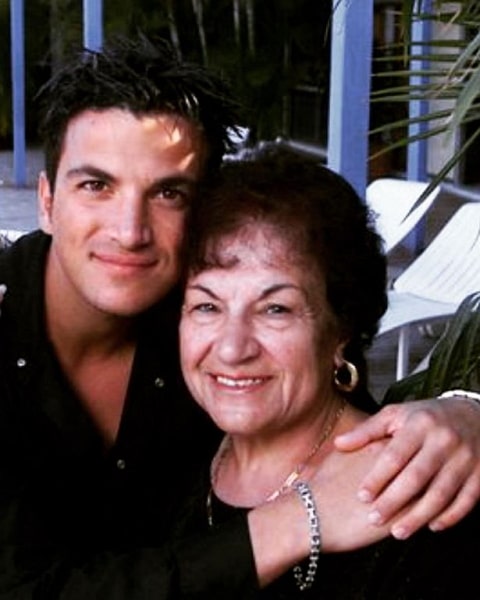 peter andre mother
