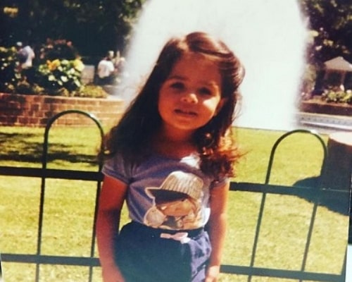 sarah shahi childhood pic