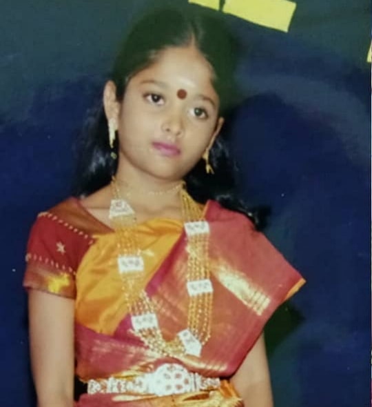 aishwarya ramsai childhood pic