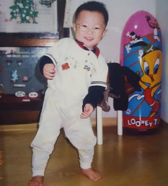 bae in hyuk childhood pic