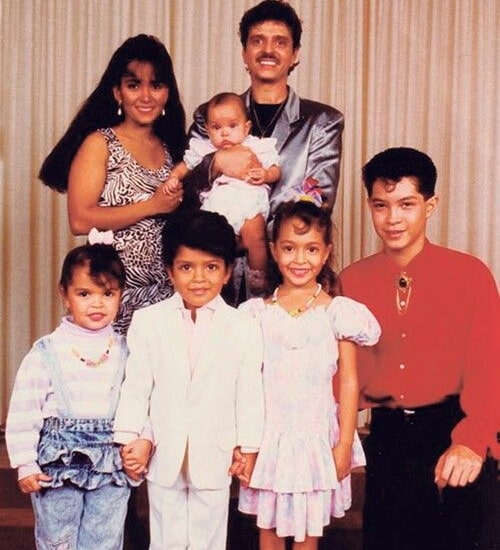 bruno mars family