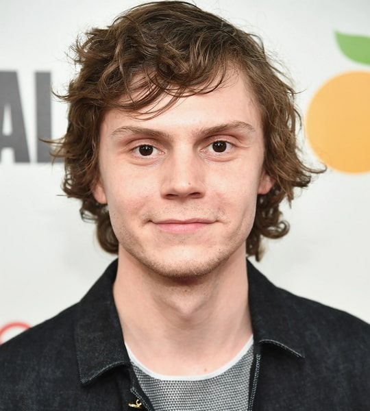 evan peters