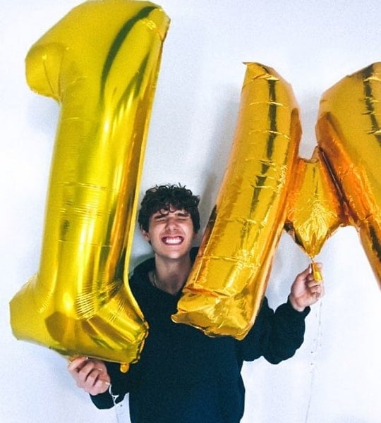 Jvke Age, Net Worth, Girlfriend, Family, Height and Biography TheWikiFeed