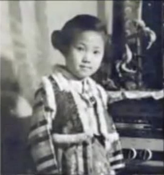 kim hae-sook childhood pic