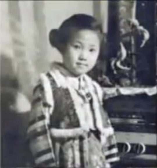 kim hae-sook childhood pic