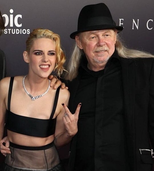 kristen stewart father