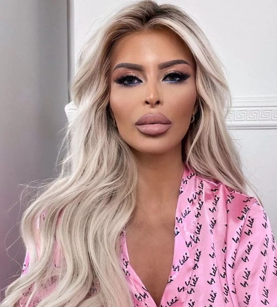 Lela Ceterová Age, Net Worth, Husband, Family & Biography TheWikiFeed