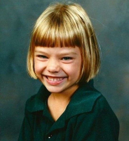 margot robbie childhood pic