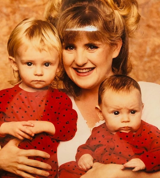 nancy cartwright  mother