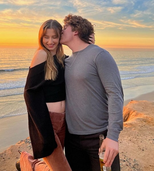 sarah hoffmeister boyfriend