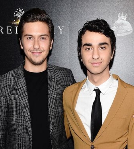 Alex Wolff Age, Net Worth, Girlfriend, Brother, Family and Biography ...