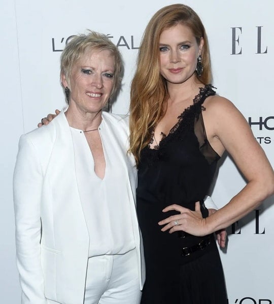 amy adams mother