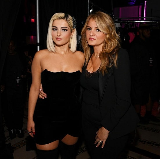 bebe rexha with her mother