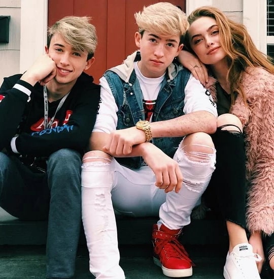 cash baker siblings