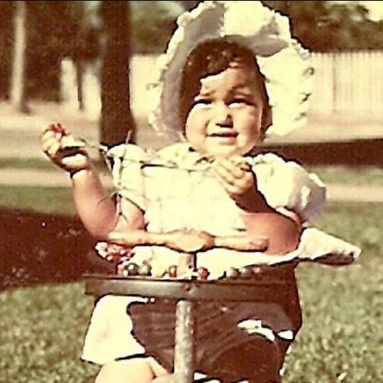 cher childhood pic