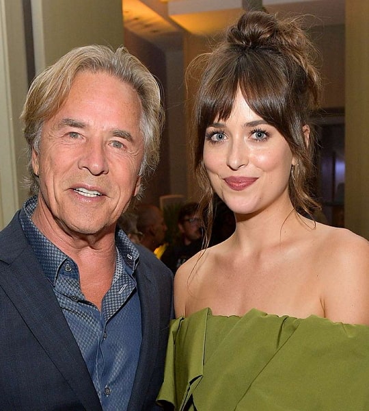 dakota johnson father