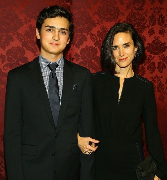 jennifer connelly son