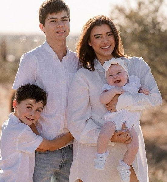 kalani hilliker siblings