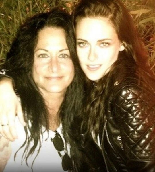 kristen stewart mother