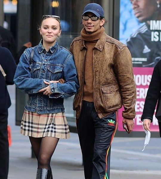 lily-rose depp boyfriend