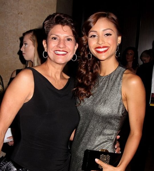 lindsey morgan mother