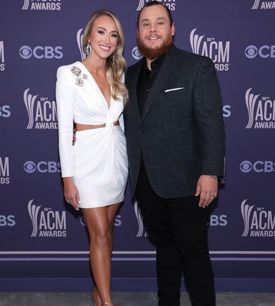 luke combs wife