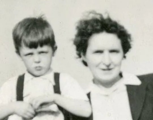 paul mccartney mother