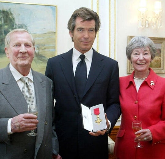 pierce brosnan parents