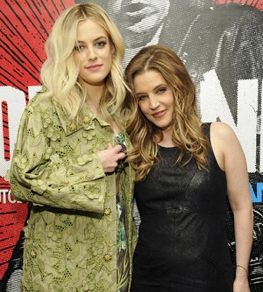 riley keough mother