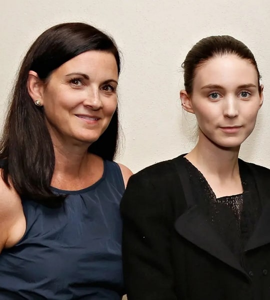 rooney mara mother